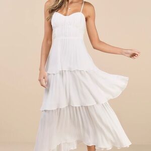 Elegant White Tiered Maxi Dress